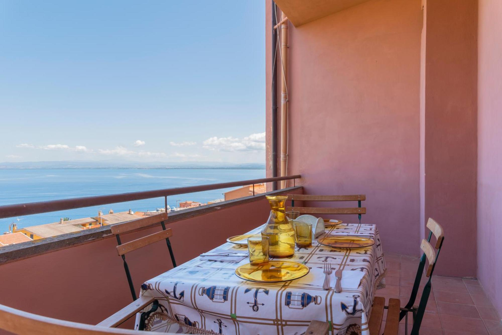 شقة Argentario Retreat Sea View Terrace, Wifi & Private Parking Included بورتو سانتو ستيفانو المظهر الخارجي الصورة